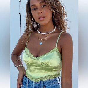 MOTEL SATIN TOP